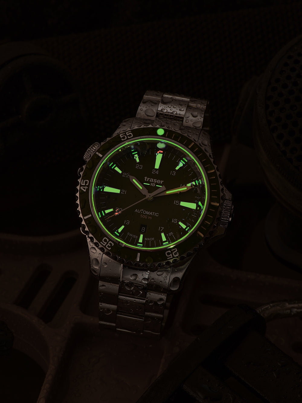 Traser H3 110325 P67 Diver Automatic Green Special Set men's watch 46mm 50ATM