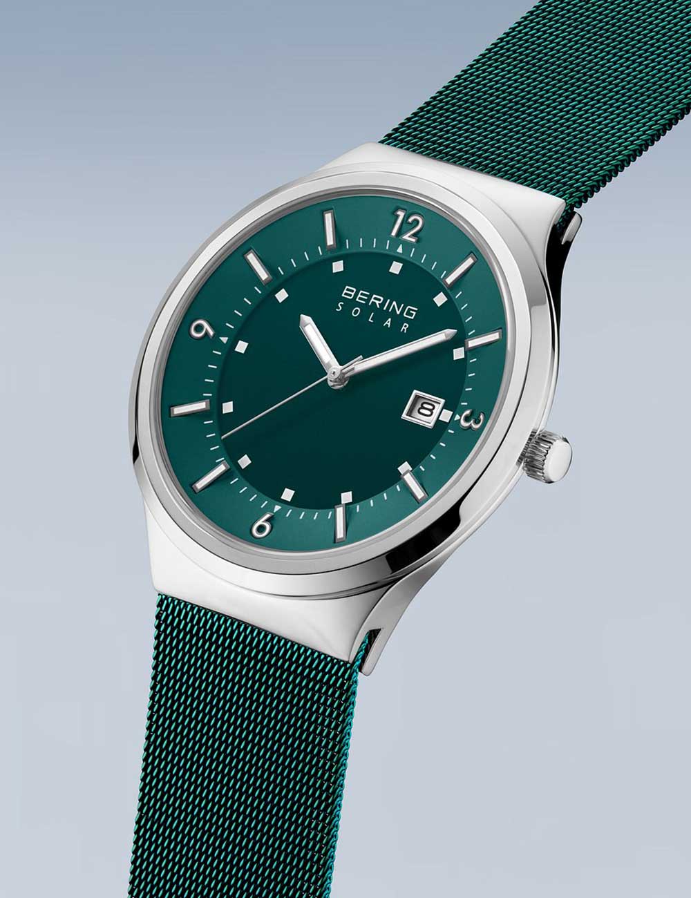 Bering 14442-808 men's watch Solar watch 42mm 5ATM