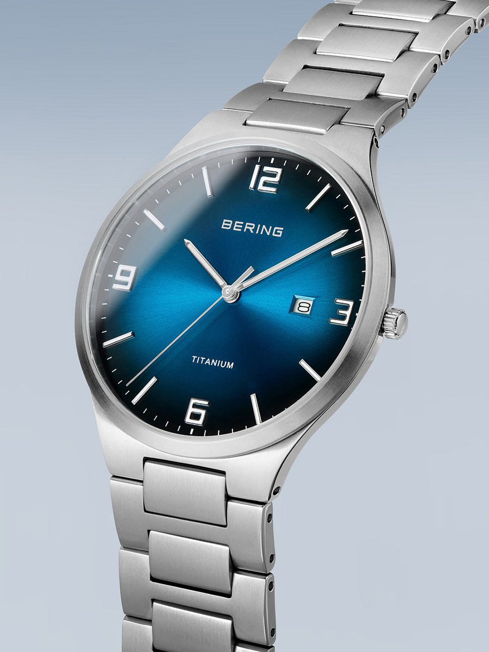 Bering 15240-777 men's watch Titanium men's watch 40mm 5ATM