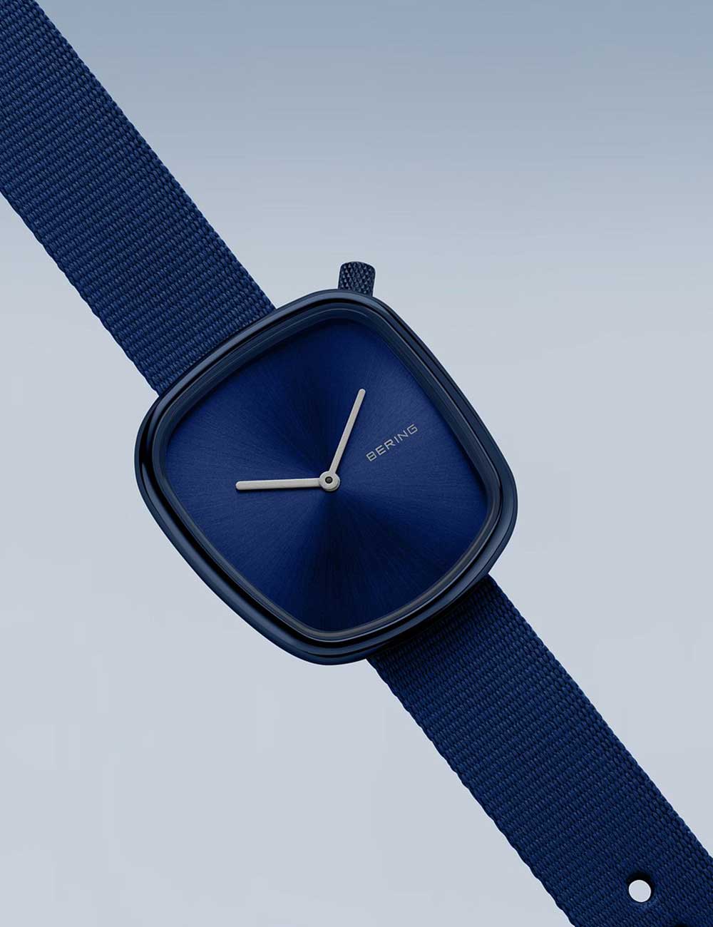 Bering 18034-397 women's watch Pebble 34mm 3ATM