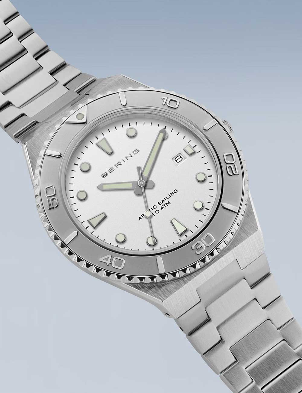 Bering 18940-704 men's watch Classic Sport 40mm 10 ATM