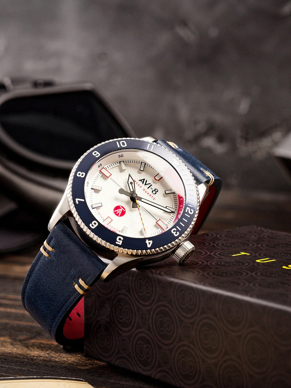 AVI-8 AV-4103-03 Tuskegee Airmen Limited Edition men's watch 40mm 5ATM