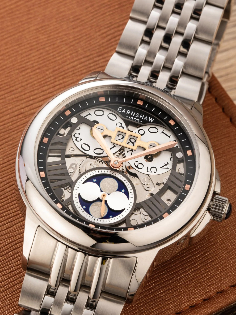 Thomas Earnshaw ES-8245-33 Alfred Waterhouse Grand Date Moon Phase 42mm