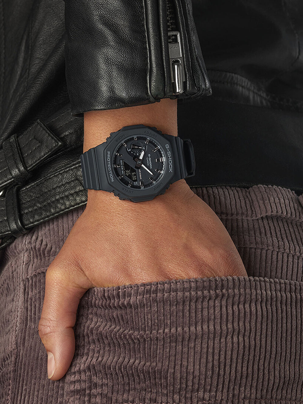 Casio GMA-S2100-1AER G-Shock 43mm 20ATM