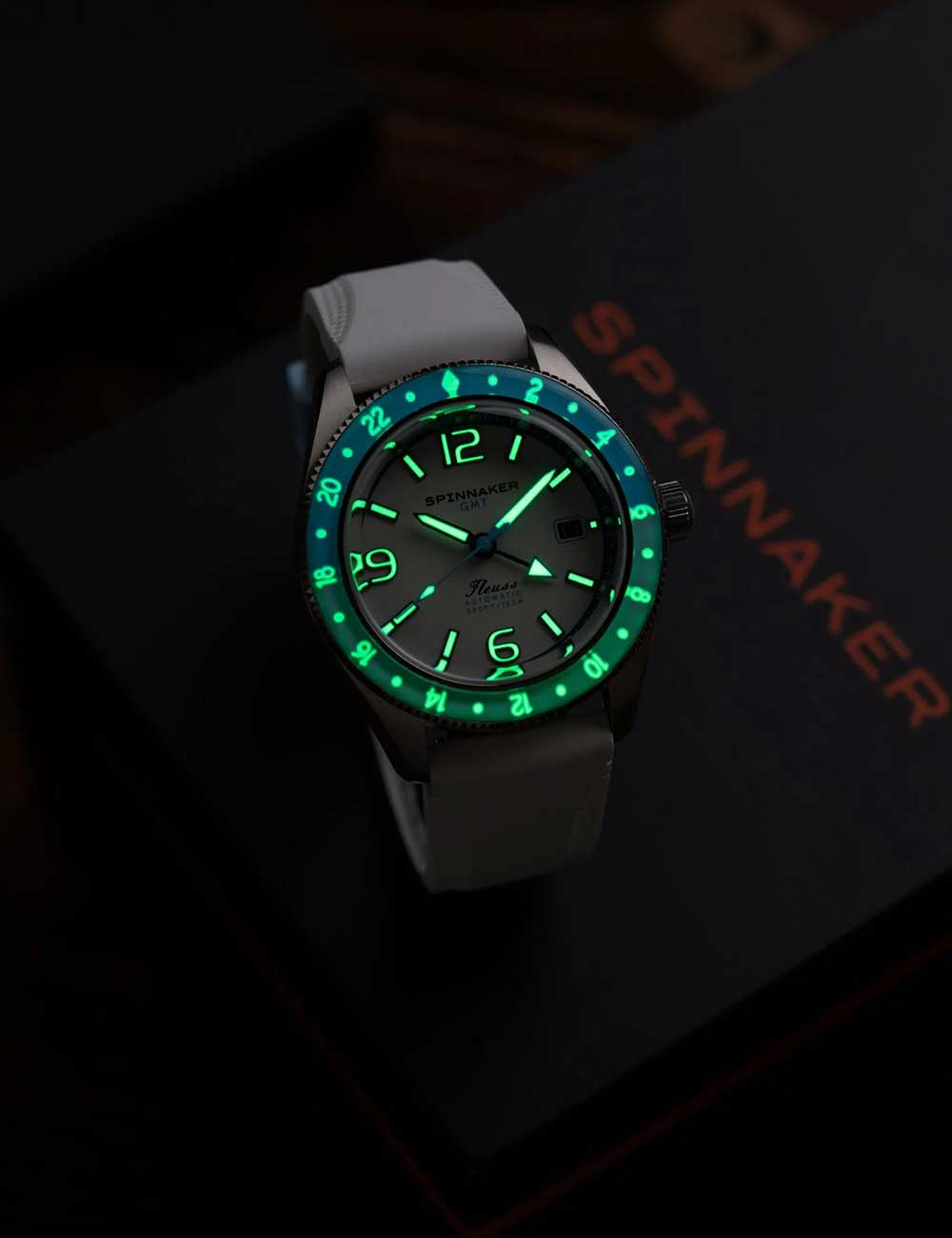 Spinnaker SP-5120-22 men's watch Fleuss GMT Automatic Set 43mm 15ATM
