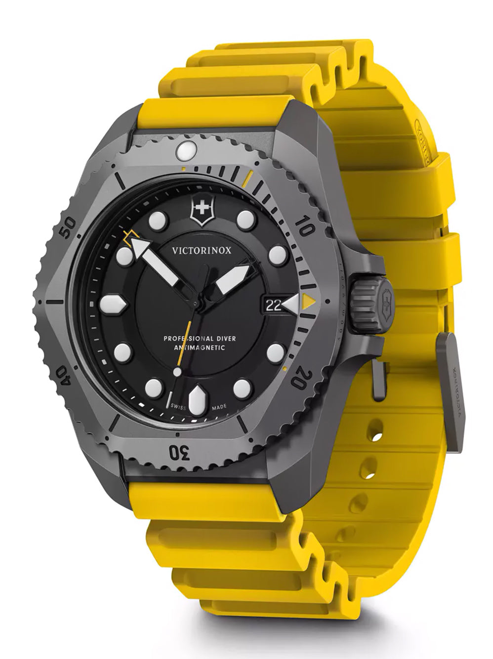 Victorinox 241992 men's watch Dive Pro Quartz Titanium 43mm 30ATM