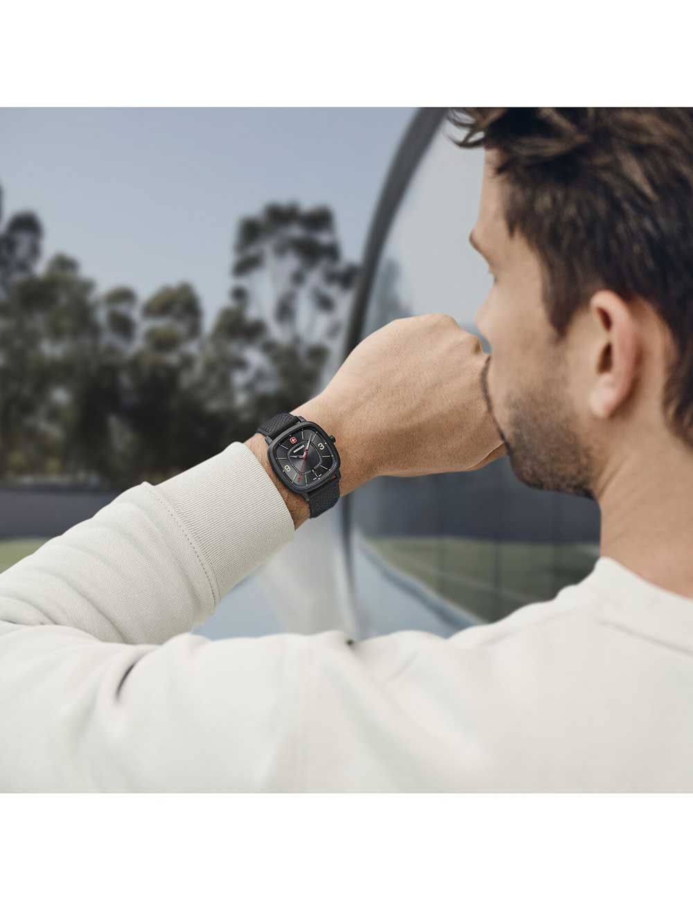 Wenger 01.1921.113 Vintage Sport