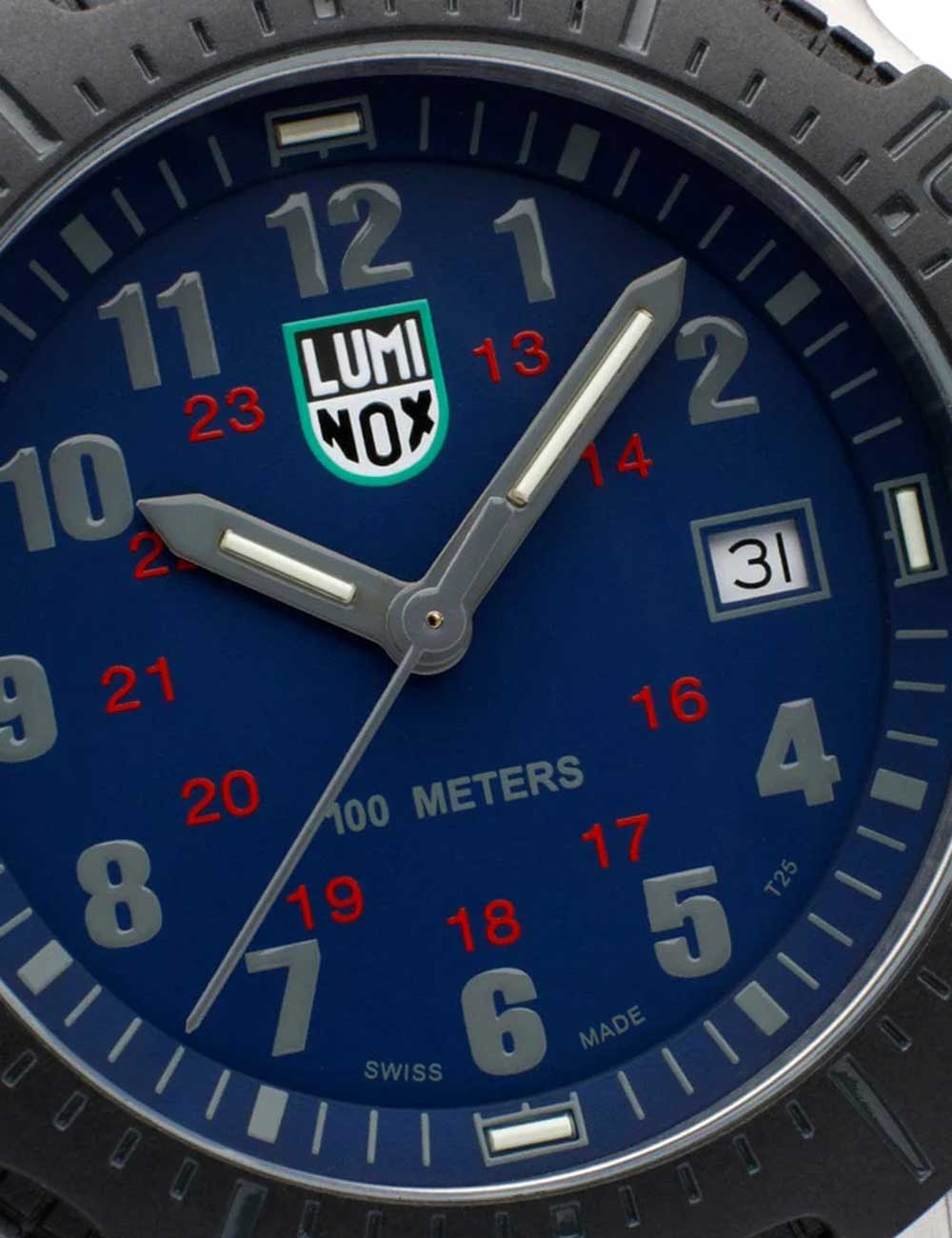 Luminox X2.2133 Manta Ray Steel men's watch 45mm 10ATM