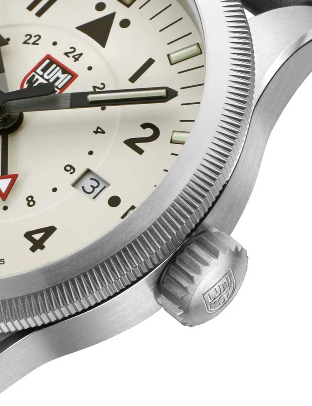 Luminox XA.9527 men's watch P-38 Air Pilot GMT 42mm 100M