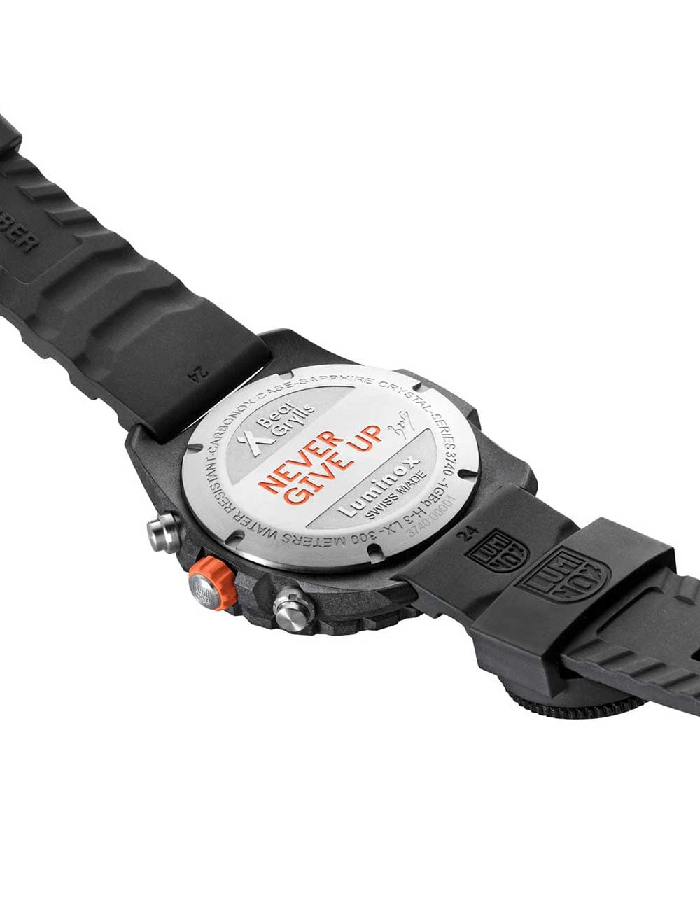 Luminox XB.3748 men's watch Bear Grylls Survival Master Chronograh 45mm 30ATM