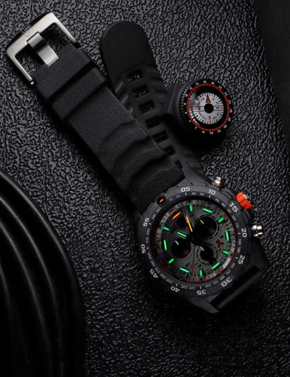 Luminox XB.3748 men's watch Bear Grylls Survival Master Chronograh 45mm 30ATM