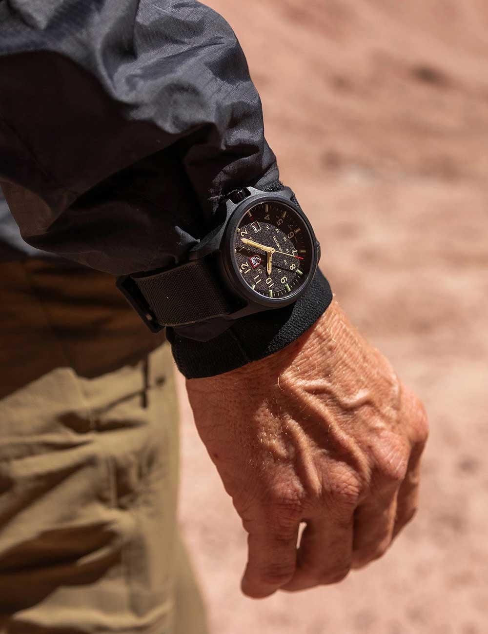 Luminox XL.1970.SET men's watch Atacama Field 43mm 10ATM