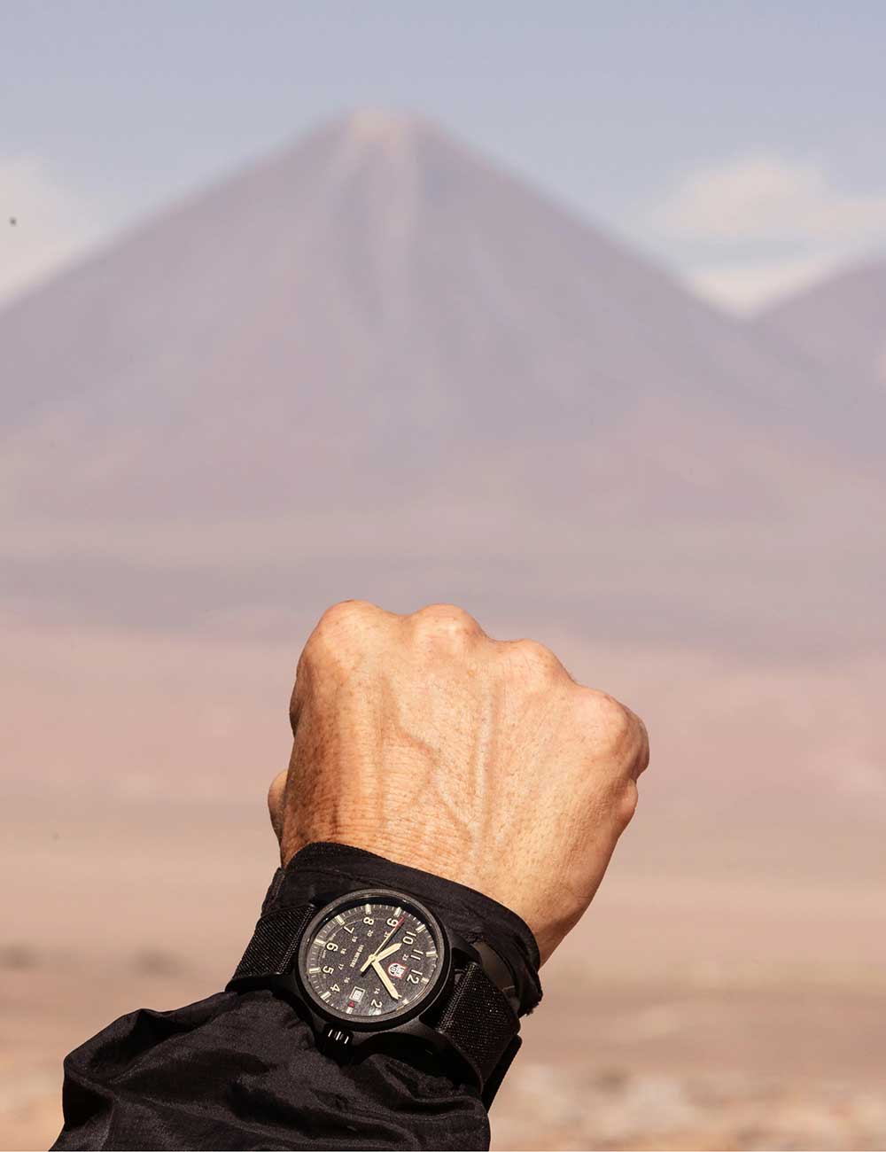 Luminox XL.1970.SET men's watch Atacama Field 43mm 10ATM