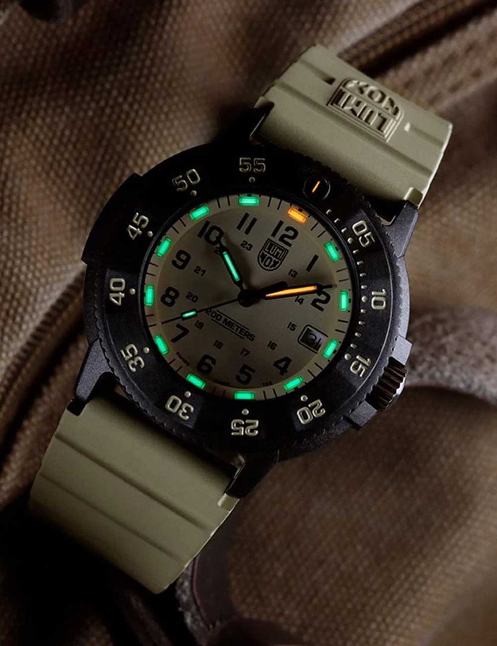 Luminox XS.3010.EVO.S men's watch Original Navy Seal 43mm 20ATM