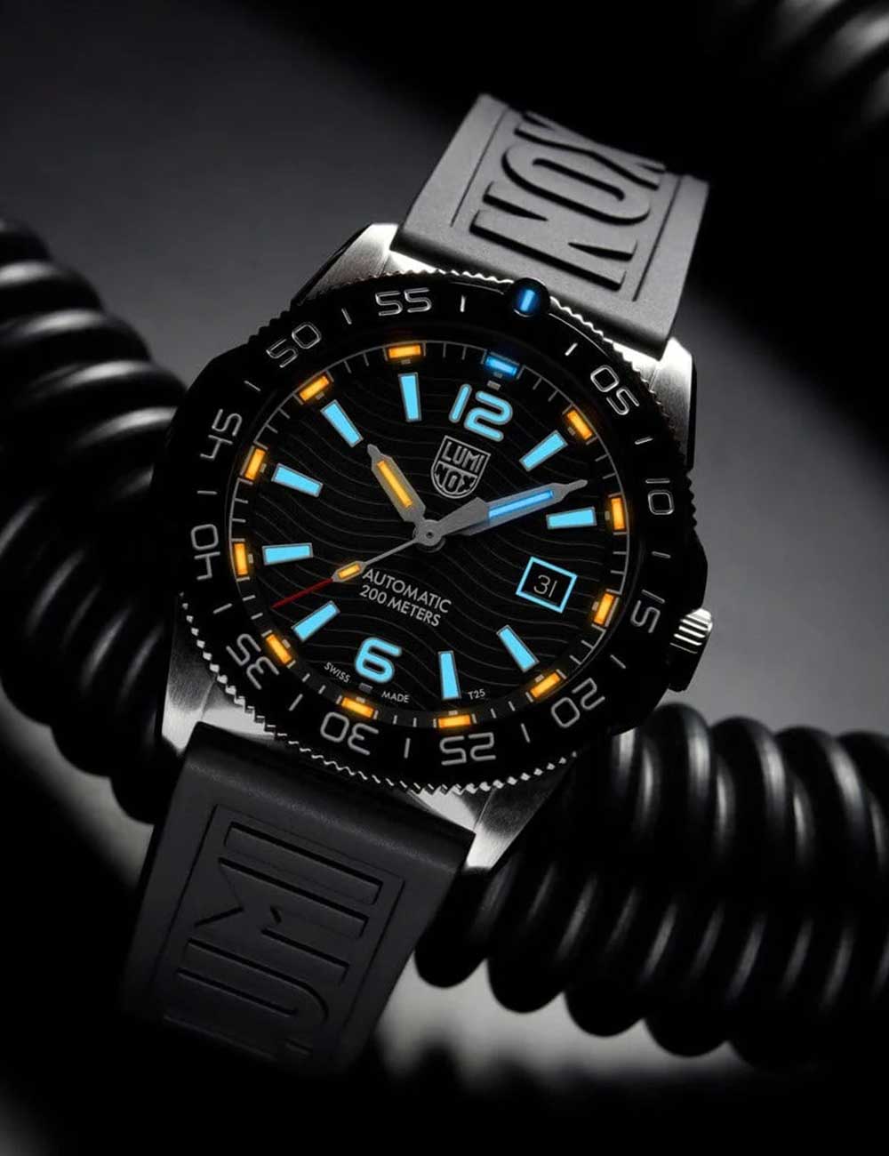 Luminox XS.3101 men's watch Pacific Diver Automatic 42mm 20ATM